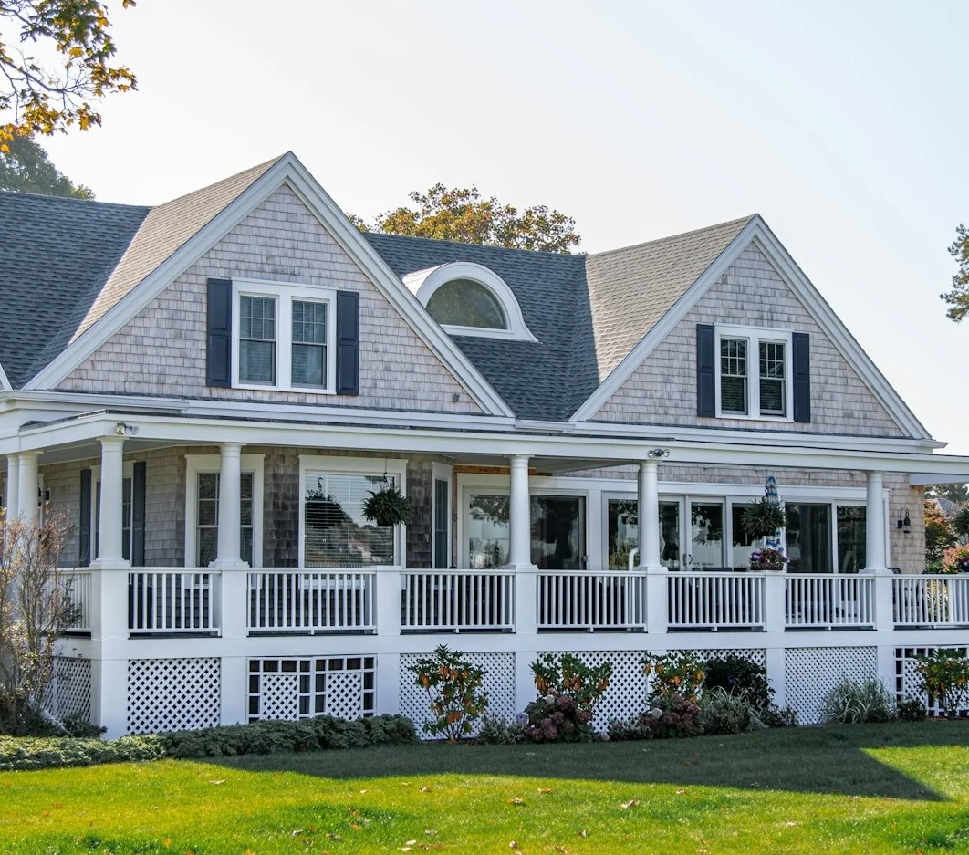 Luxury home roof replacement project